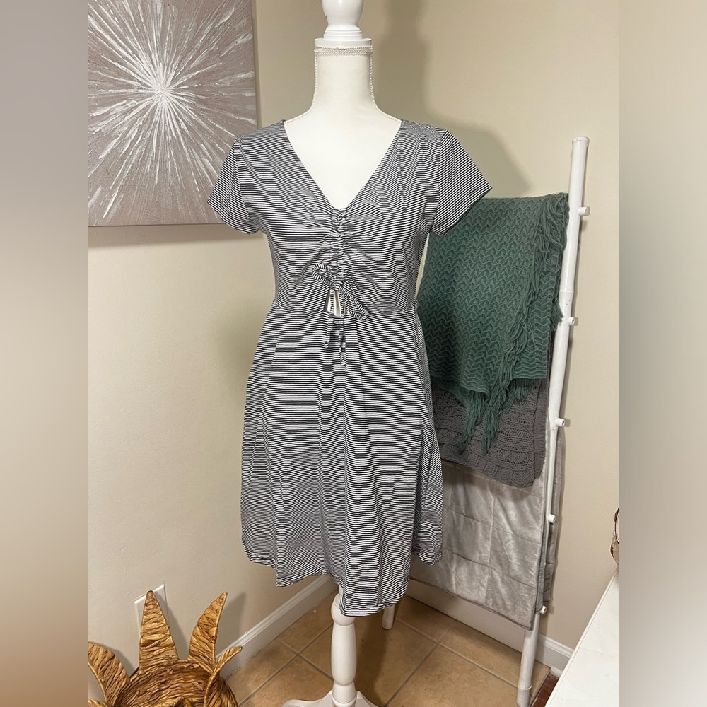Arizona Jean Co. Short Sleeve Striped Dress with Cut-Out and Cinching